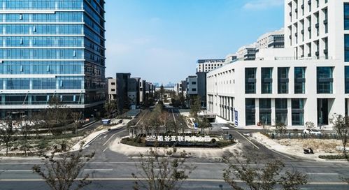 格力中央空調服務步步高集團稻谷互聯網產業園，助力智慧工廠巡展